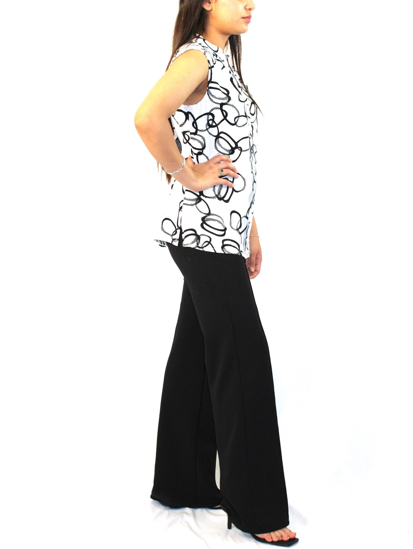 V-Neck Sleeveless Collared Blouse