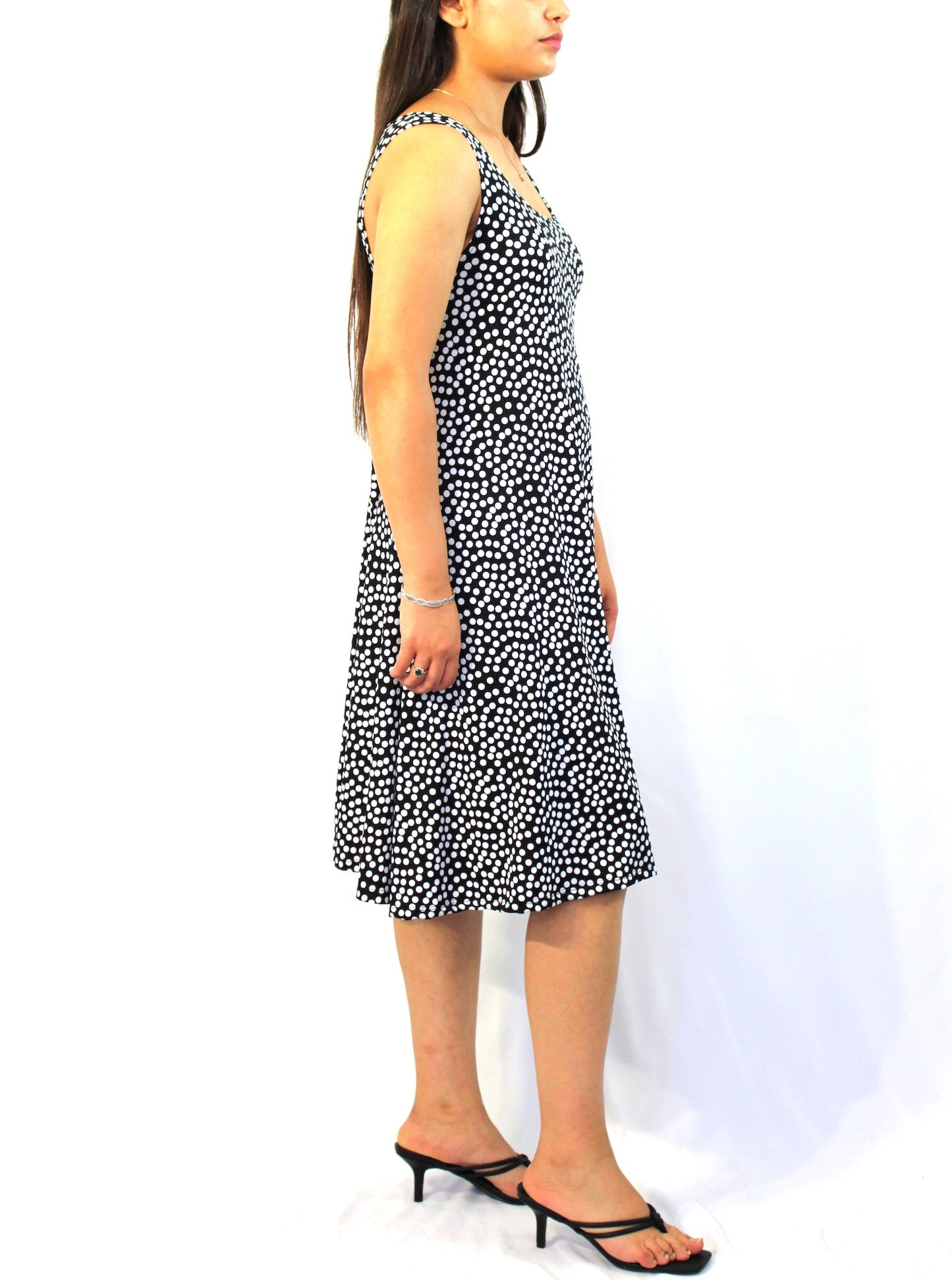 Polka Dot Sleeveless Knee-length Dress